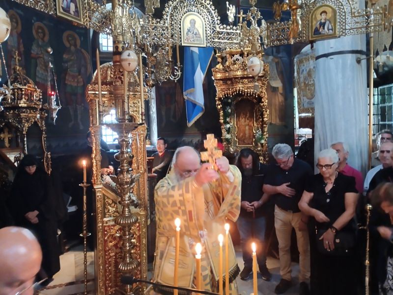 Η Ύψωση του Τιμίου Σταυρού στην Ιερά Μονή Εικοσιφοινίσσης